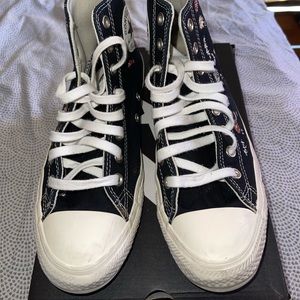 Chuck Taylor All Star Embroidered Floral